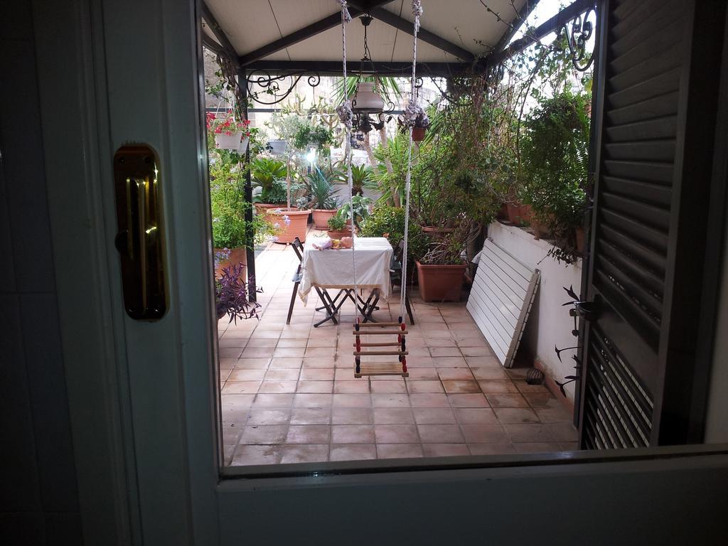La Terrazza Bed and Breakfast Lecce Habitación foto